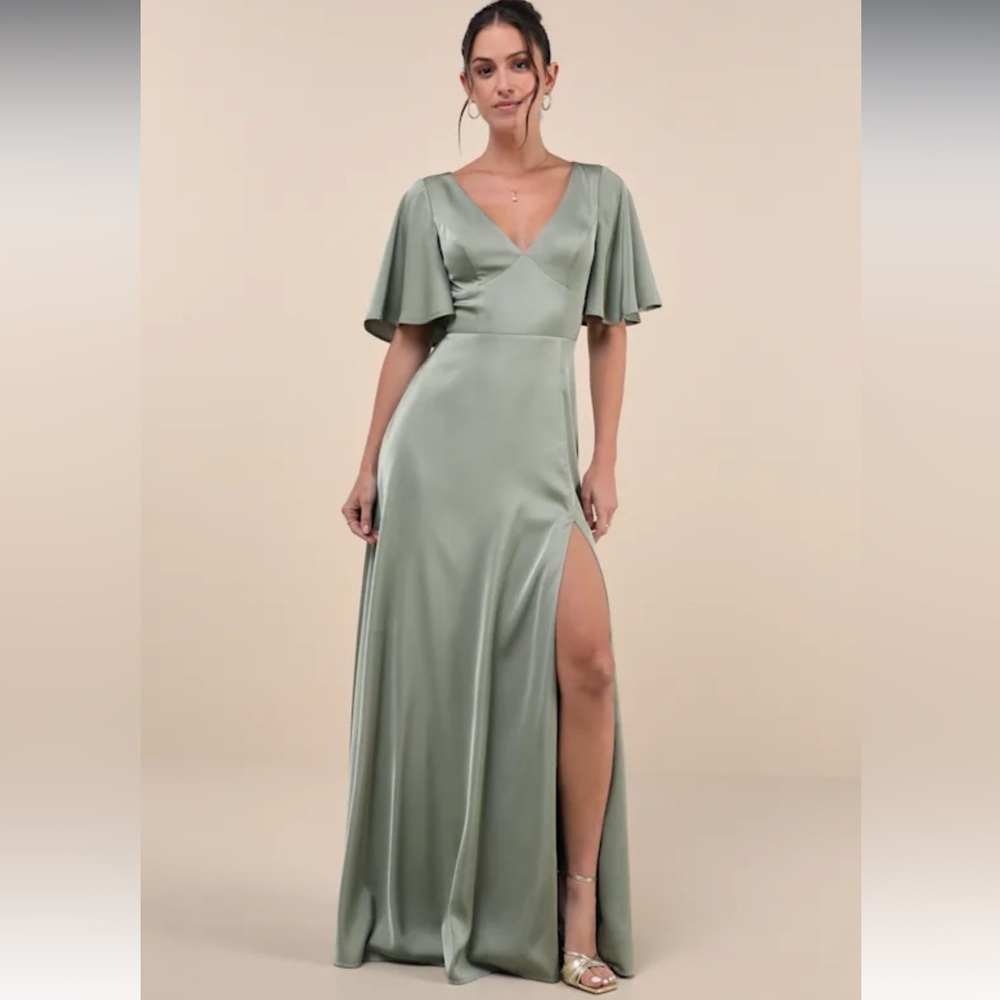 NWT- Lulus Elegant Confidence Sage Satin Flutter Sleeve Cutout Maxi Dress Size M